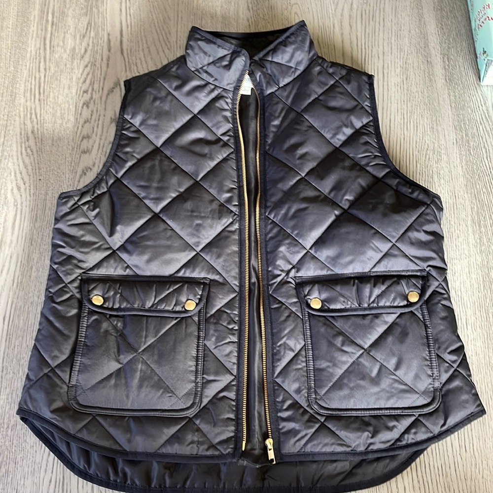 J. Crew good used best large slate/ black color